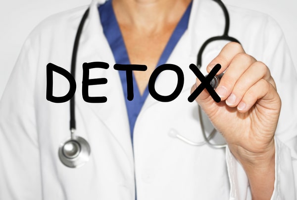 medical detox helps battle addiction